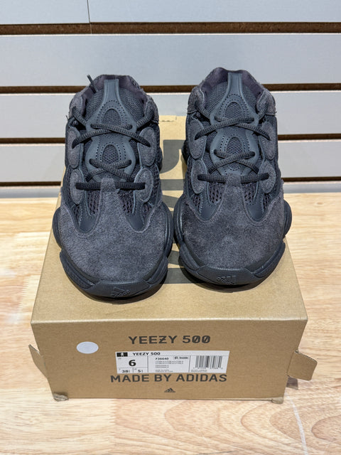 adidas Yeezy 500 Utility Black Sz 6M