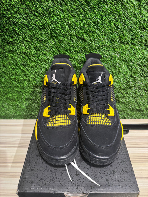 Jordan 4 Retro Thunder (2023) (GS) Sz 5Y
