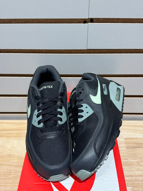 Nike Air Max 90 Gore-Tex Black Honeydew SZ 8.5