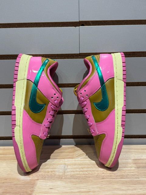 Nike Dunk Low QS Parris Goebel (Women's) Sz 7M
