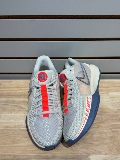 Nike Sabrina 1 Grounded (Women's) Sz 11M
