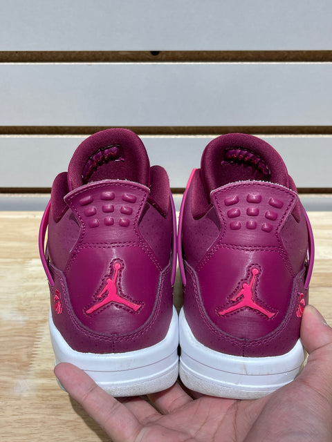 Jordan 4 Retro Valentine's Day (2019) (GS) Sz 6Y