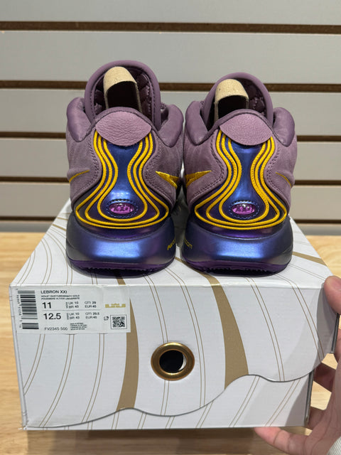Nike LeBron 21 Purple Rain Sz 11