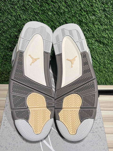 Jordan 4 Retro SE Craft Photon Dust SZ 11.5
