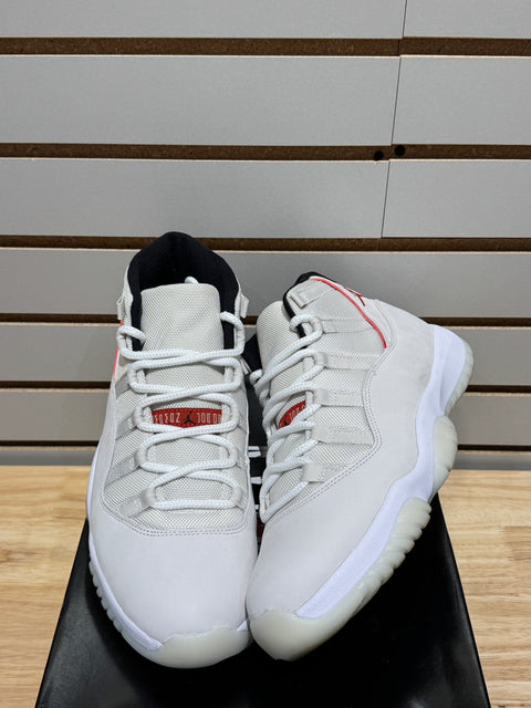 Jordan 11 Retro Platinum Tint Sz 11