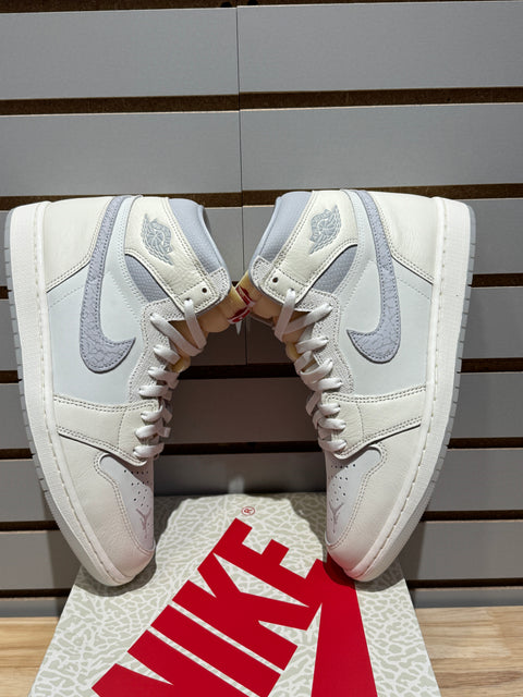 Jordan 1 Retro High OG Sail University Red Sz 11