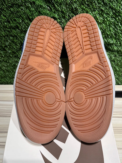 Jordan 1 Retro Low OG SP Travis Scott Canary (Women's) Sz 6.5