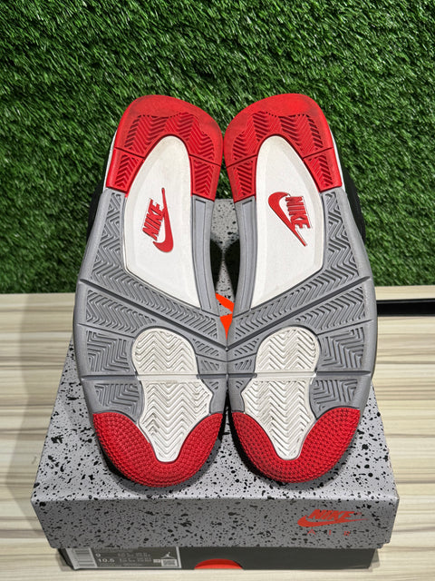 Jordan 4 Retro Bred Reimagined Sz 9