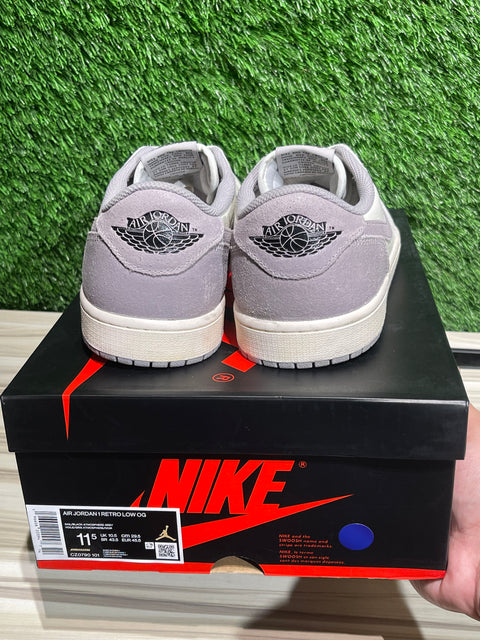 Jordan 1 Retro Low OG Atmosphere Grey Sz 11.5M