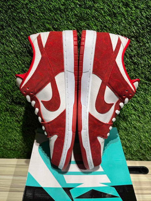 Nike SB Dunk Low Valentine's Day (2014) Sz 13..