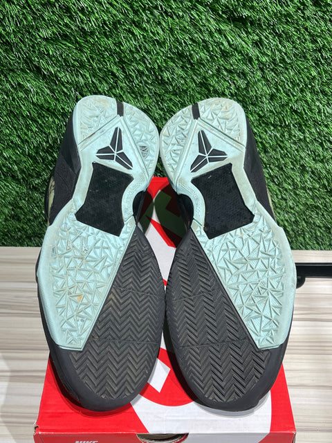 Nike Kobe 7 Poison Dart Frog (Mint) Sz 10M