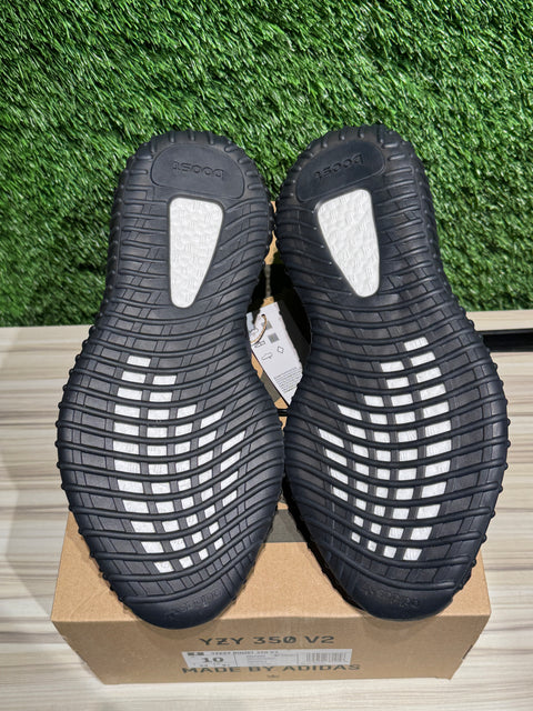 adidas Yeezy Boost 350 V2 Onyx Sz 10