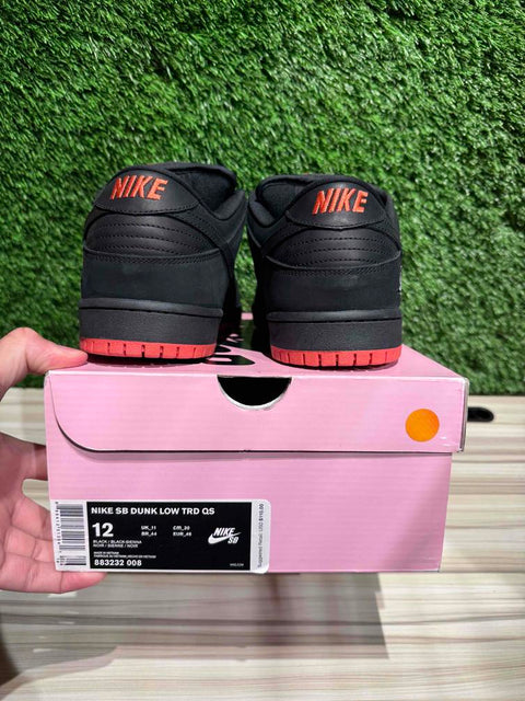 Nike SB Dunk Low Black Pigeon Sz 12M