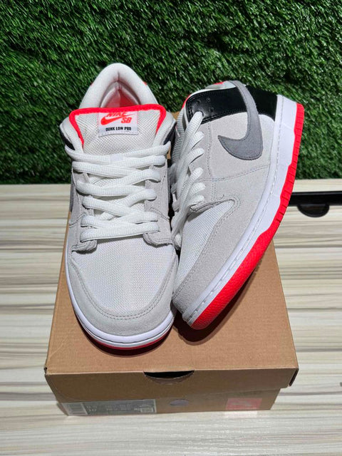 Nike SB Dunk Low Infrared Orange Label Sz 8.5