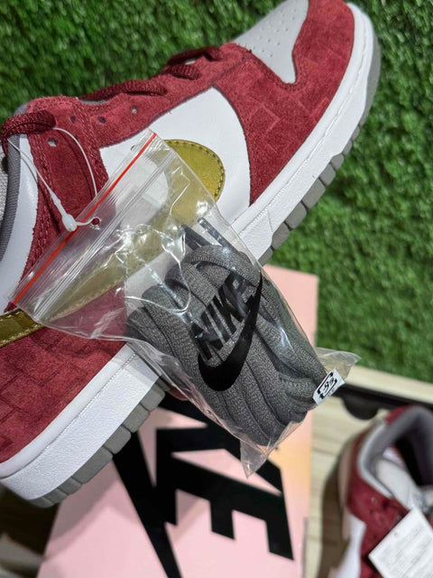 Nike SB Dunk Low Shanghai (2004) Sz 10...