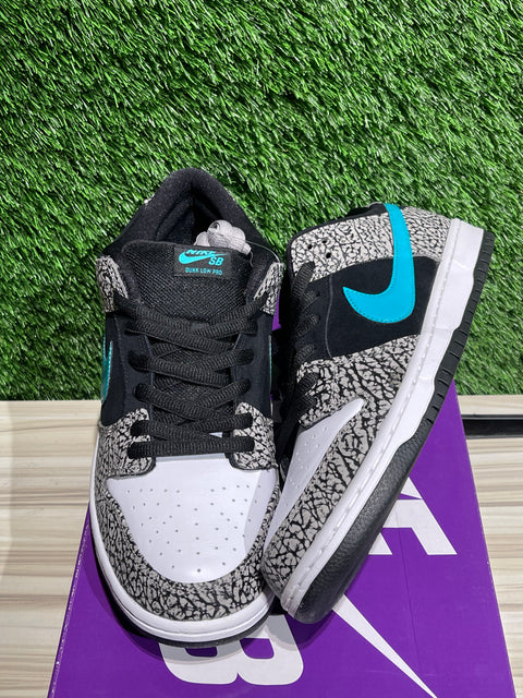 Nike SB Dunk Low atmos Elephant Sz 13M