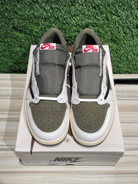 Jordan 1 Retro Low OG SP Travis Scott Medium Olive Sz 13.