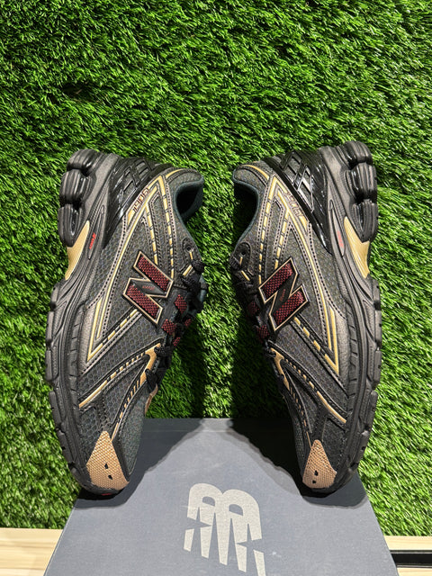 New Balance 1906R Kith Black Sz 9.5M