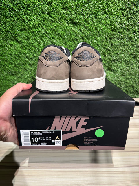 Jordan 1 Retro Low OG Mocha Sz 10.5M