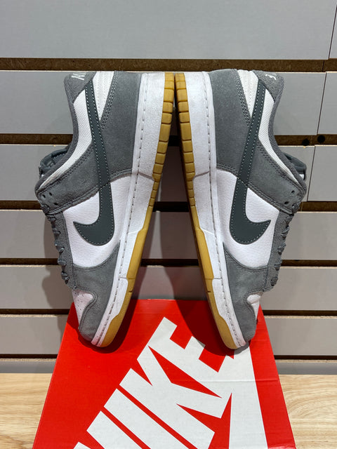 Nike Dunk Low Smoke Grey Gum 3M Swoosh Sz 9.5