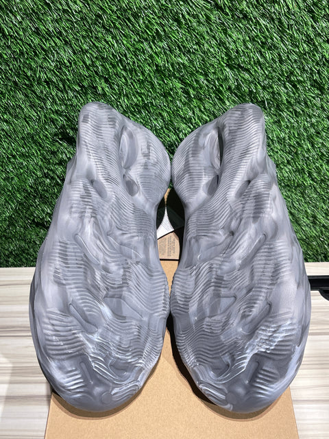 adidas Yeezy Foam RNR MX Granite