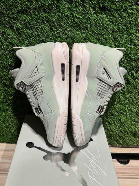 Jordan 4 Retro Seafoam Sail (Women's) Sz 5M