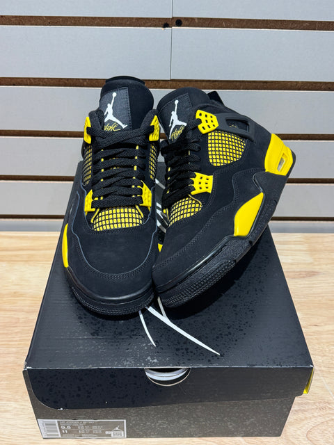 Jordan 4 Retro Thunder (2023) Sz 9.5