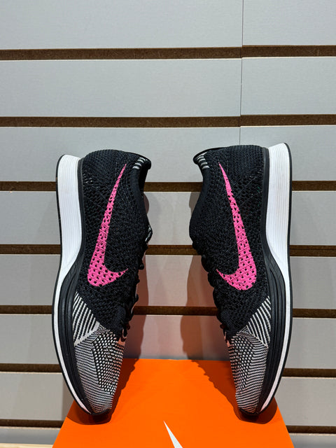 Nike Flyknit Racer Be True (2017) Sz 9.5