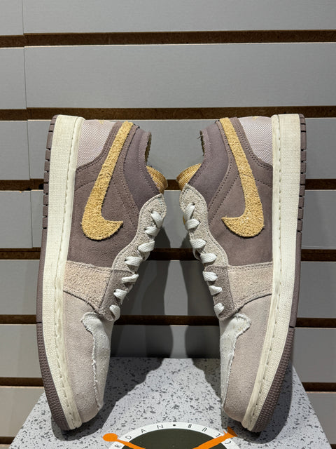Jordan 1 Low SE Craft Taupe Haze Sz 9.5M