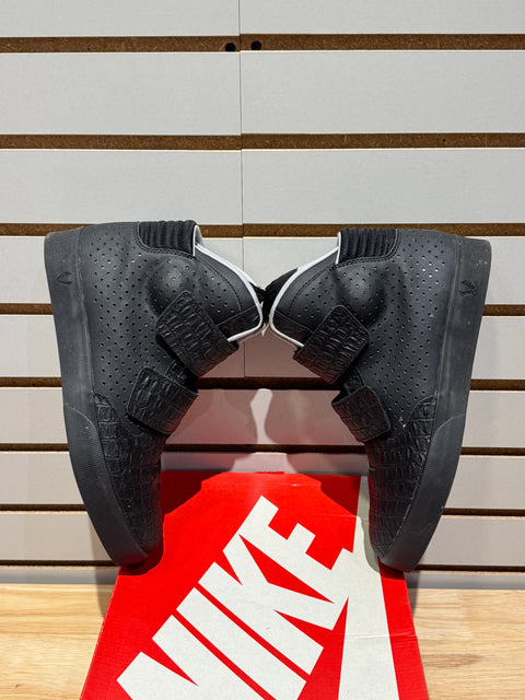 Nike Flystepper 2K3 Premium Black Metallic Silver Sz 9.5