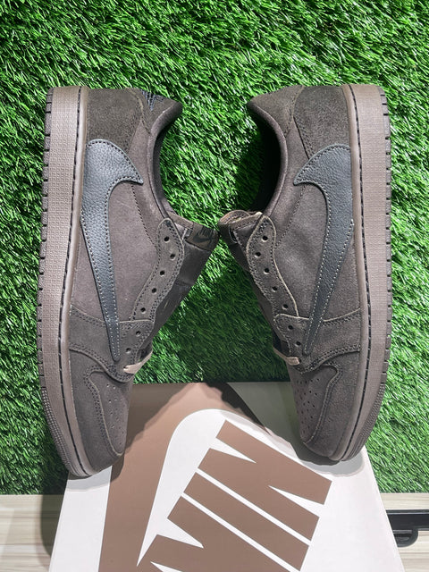 Jordan 1 Retro Low OG SP Travis Scott Velvet Brown Sz 9.5