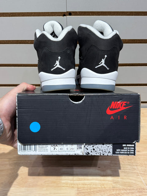 Jordan 5 Retro Moonlight (2021) (GS) Sz 7Y