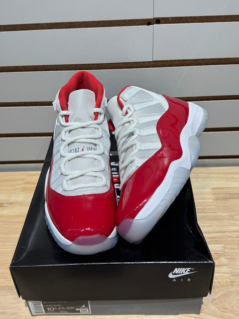 Jordan 11 Retro Cherry (2022) Sz 10.5