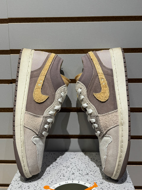Jordan 1 Low SE Craft Taupe Haze Sz 9.5M