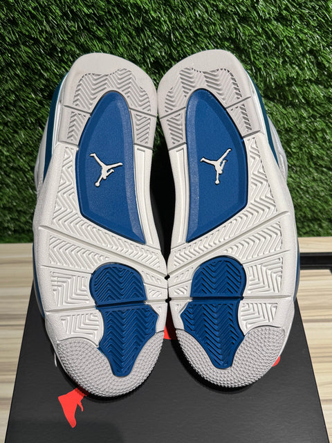 Jordan 4 Retro Military Blue (2024) (GS) Sz 6Y