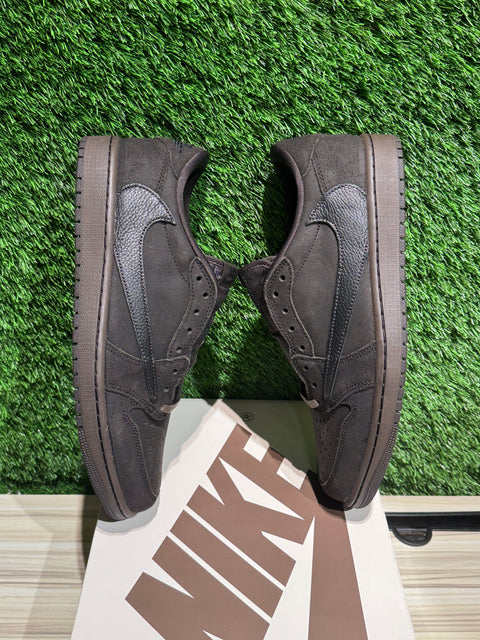 Jordan 1 Retro Low OG SP Travis Scott Velvet Brown Sz 11.5