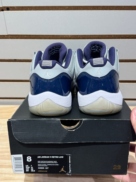 Jordan 11 Retro Low Georgetown Sz 8