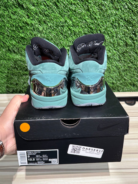 Nike Kobe 4 Protro Girl Dad Sz 9