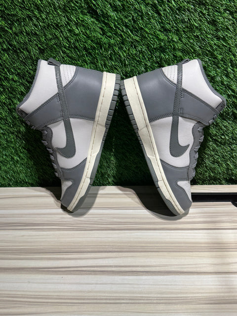 Nike Dunk High Two Tone Grey (GS) Sz 6Y