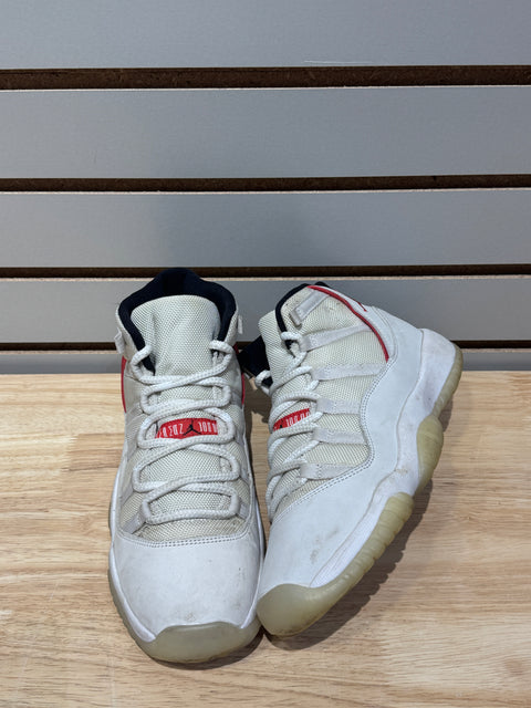 Jordan 11 Retro Platinum Tint (GS) Sz 7Y