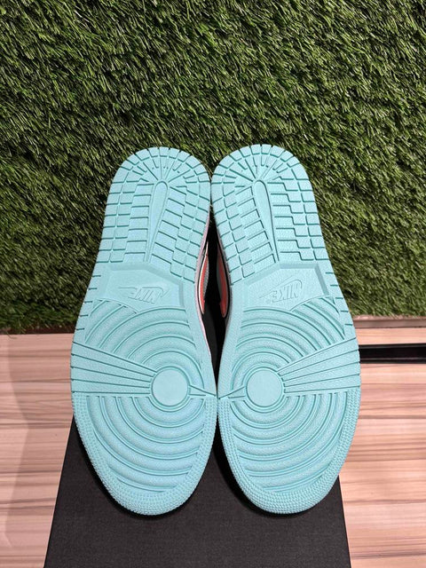 Jordan 1 Low SE Tropical Twist Sz 8.5M