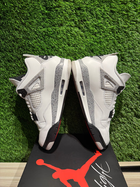 Jordan 4 Retro White Cement (2025) Sz 9.5M