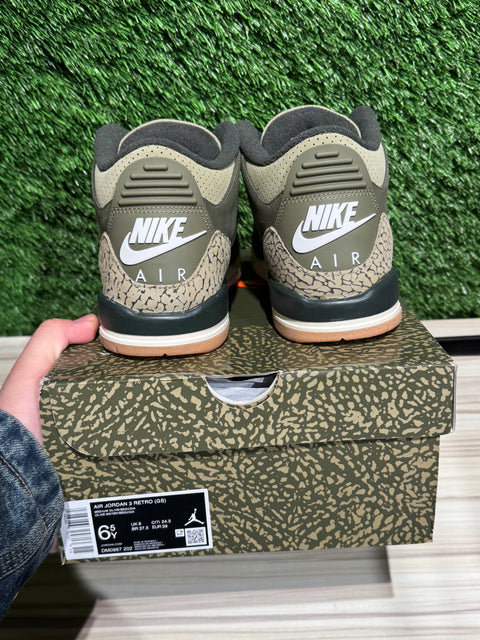 Jordan 3 Retro Family Affair (GS) Sz 6.5Y