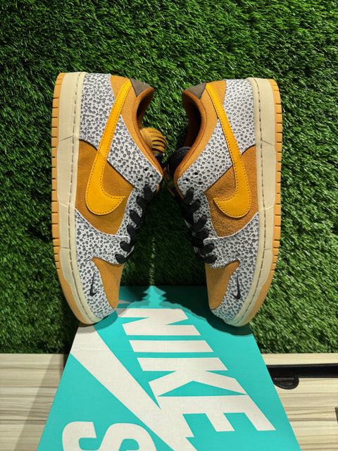Nike SB Dunk Low Safari Sz 9