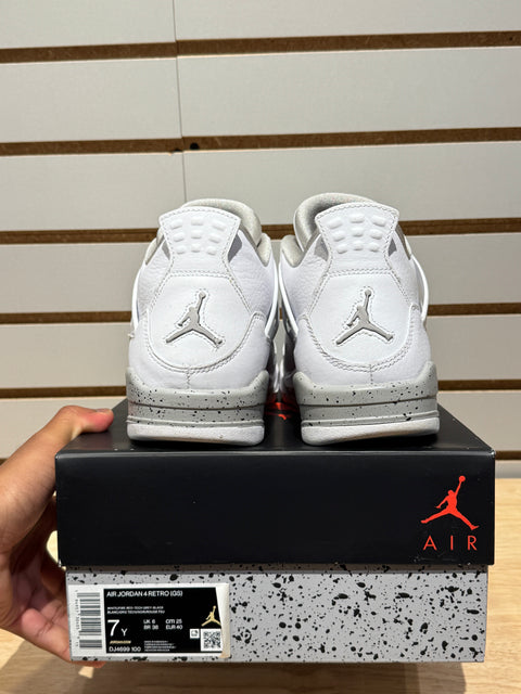 Jordan 4 Retro White Oreo (2021) (GS) Sz 7Y
