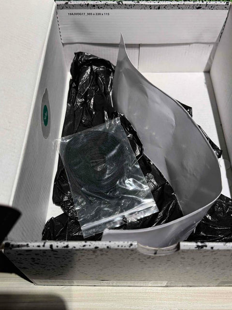 Jordan 5 Retro OG Black Metallic Reimagined (GS) Sz 6.5Y