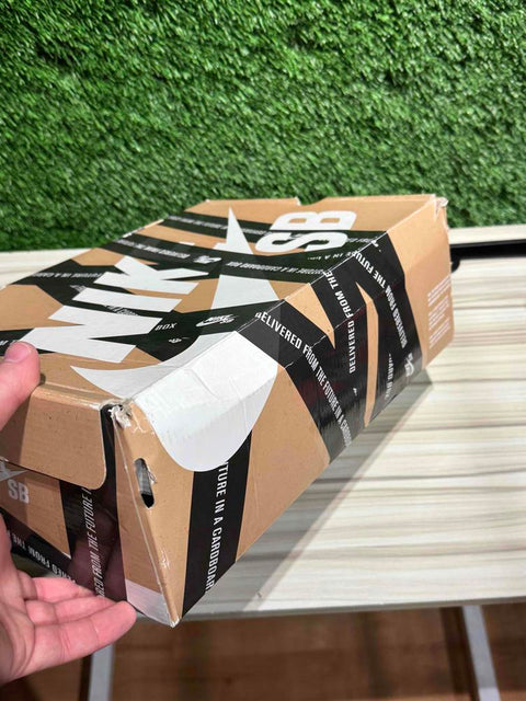 Nike SB Dunk Low Supreme Red Cement (2012) Sz 9.5M,.