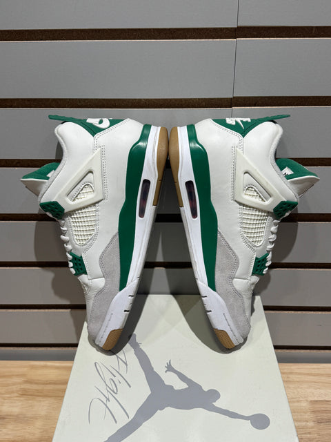 Jordan 4 Retro SB Pine Green Sz 8