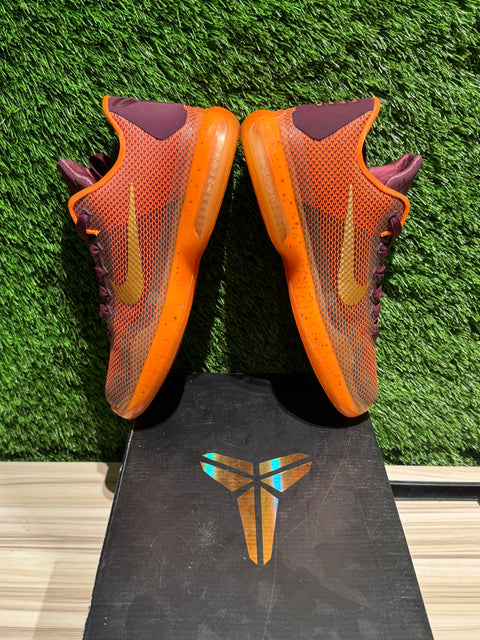 Silk Nike Kobe 10 Sz 5.5Y