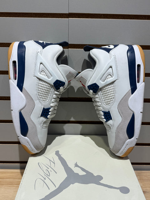 Jordan 4 Retro SB Navy Sz 9.5